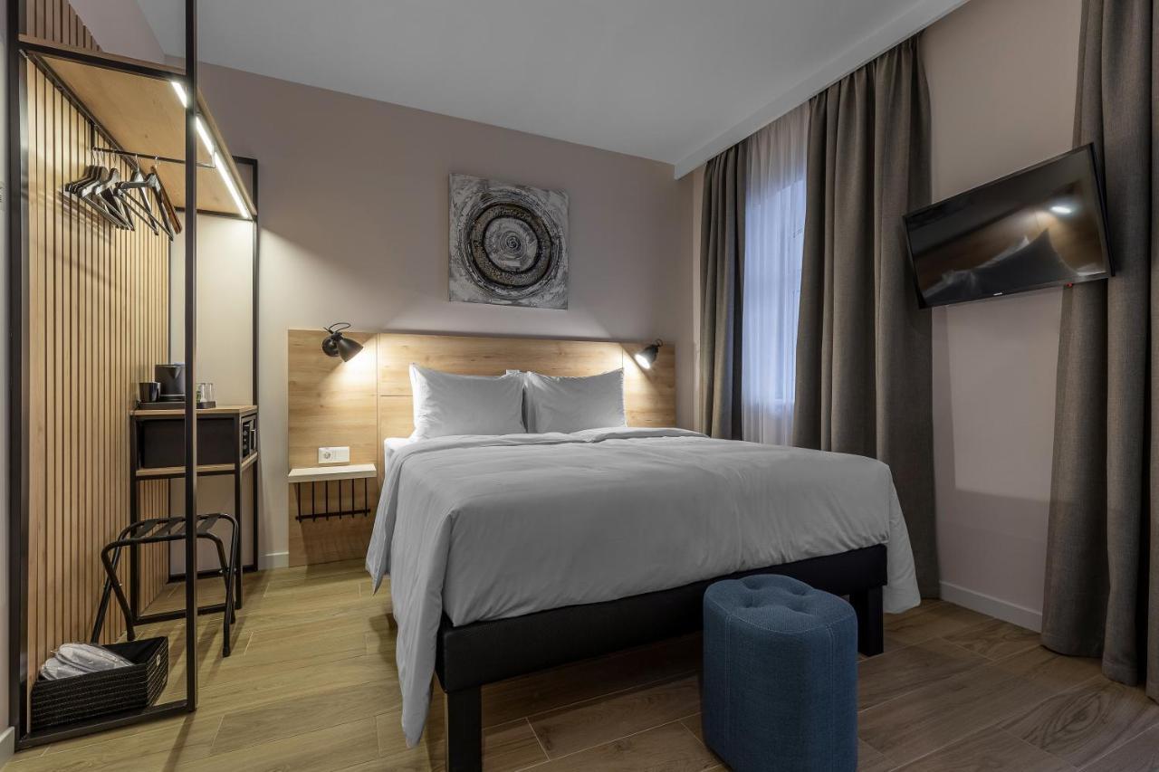 Kontrakt Boutique Hotel Kiev Eksteriør billede