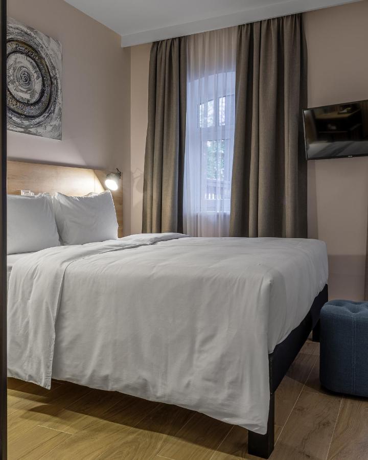 Kontrakt Boutique Hotel Kiev Eksteriør billede