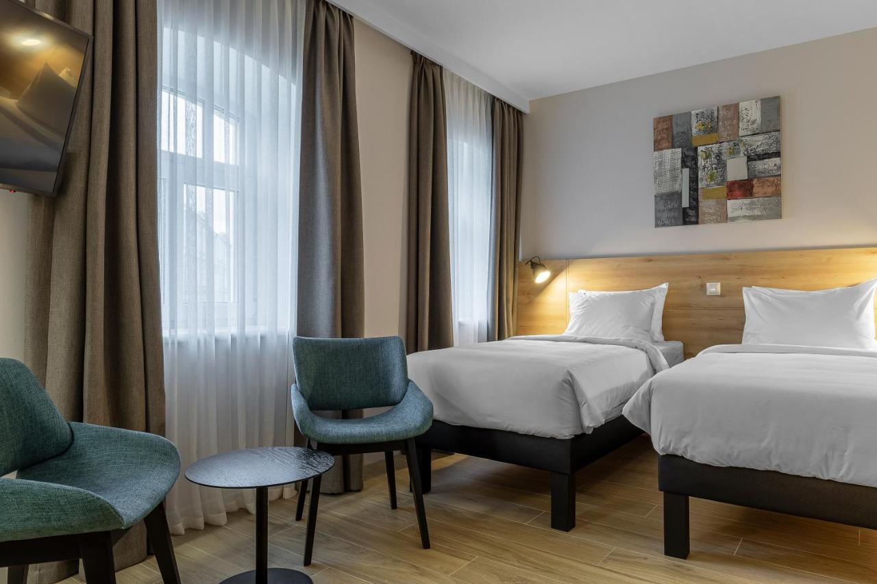 Kontrakt Boutique Hotel Kiev Eksteriør billede