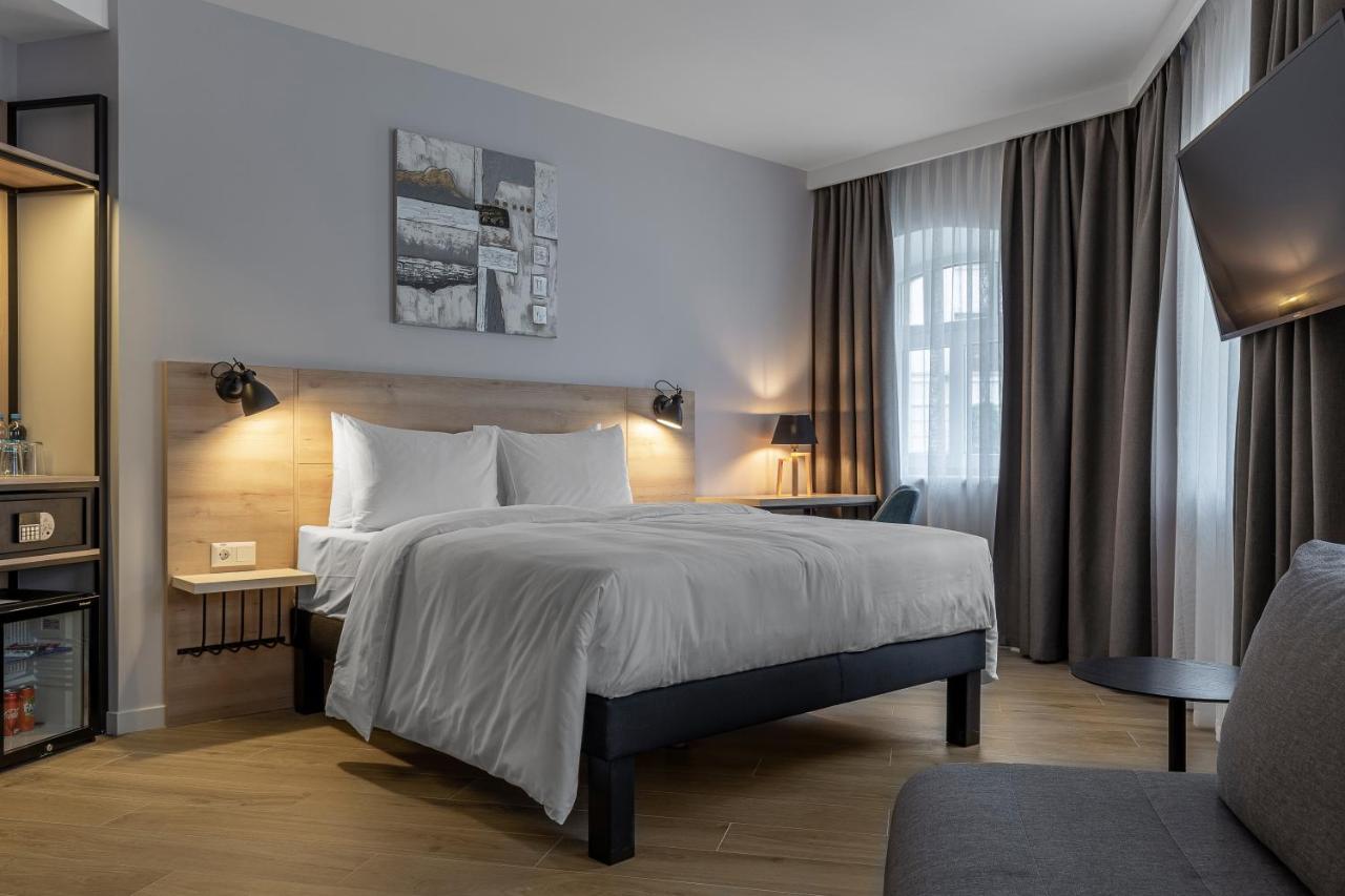 Kontrakt Boutique Hotel Kiev Eksteriør billede