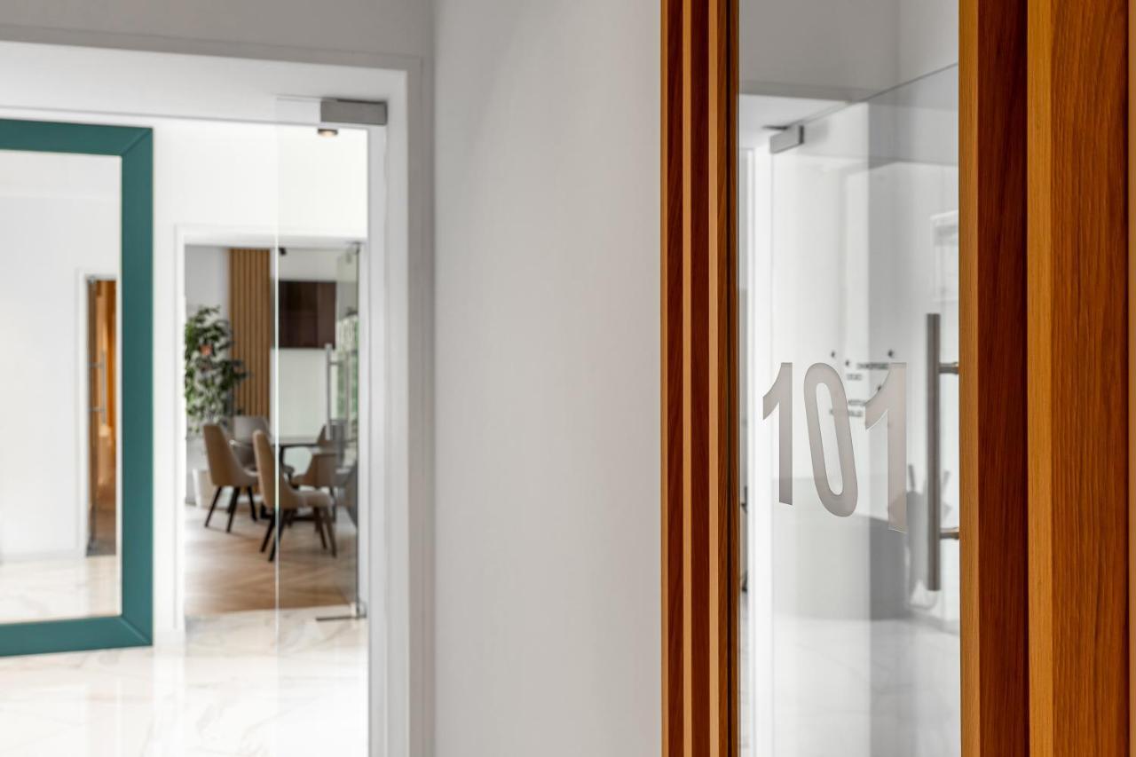 Kontrakt Boutique Hotel Kiev Eksteriør billede
